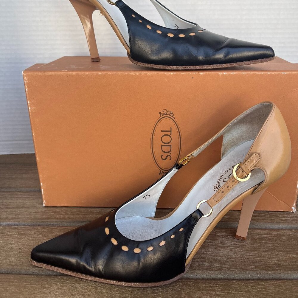 Tod’s Tan & Black All Leather Pointed Toe Pumps Size 7-1/2 Open Sides Classic